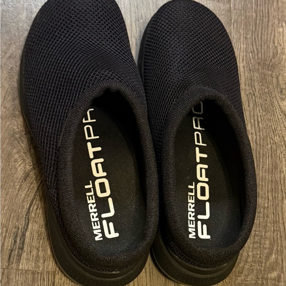 Merrell Women's Encore Breeze shoes  7.5 Black